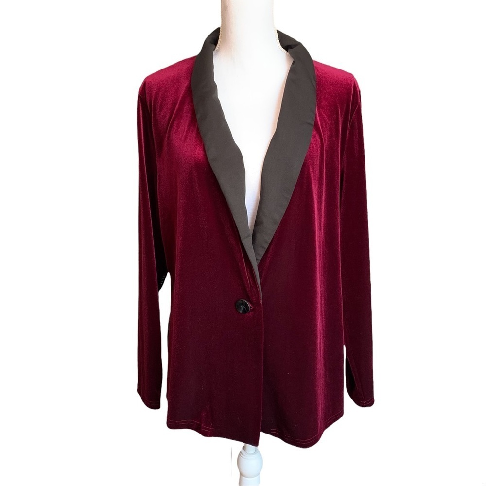 Women’s Long Sleeve Blazer Size 1XL